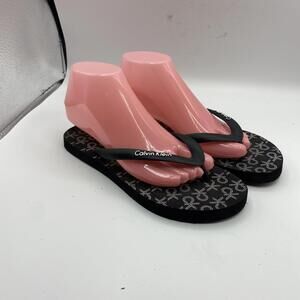 Calvin Klein Sarminya Womens Sandals Slide  Size 7-8 Black